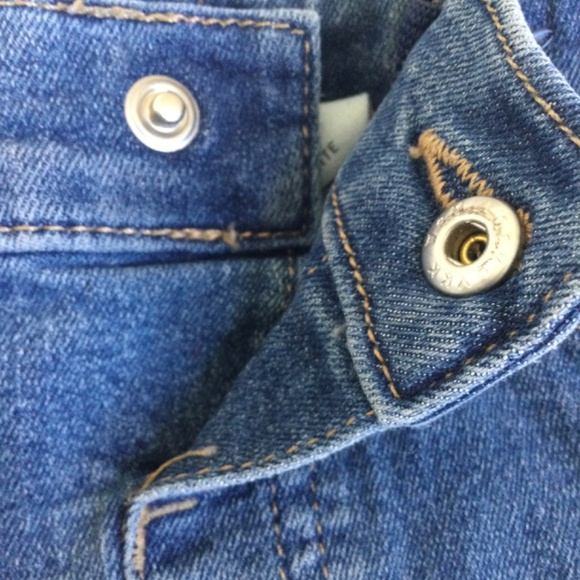 Boys 6-7 H&M blue slim fit jean's - Picture 5 of 5